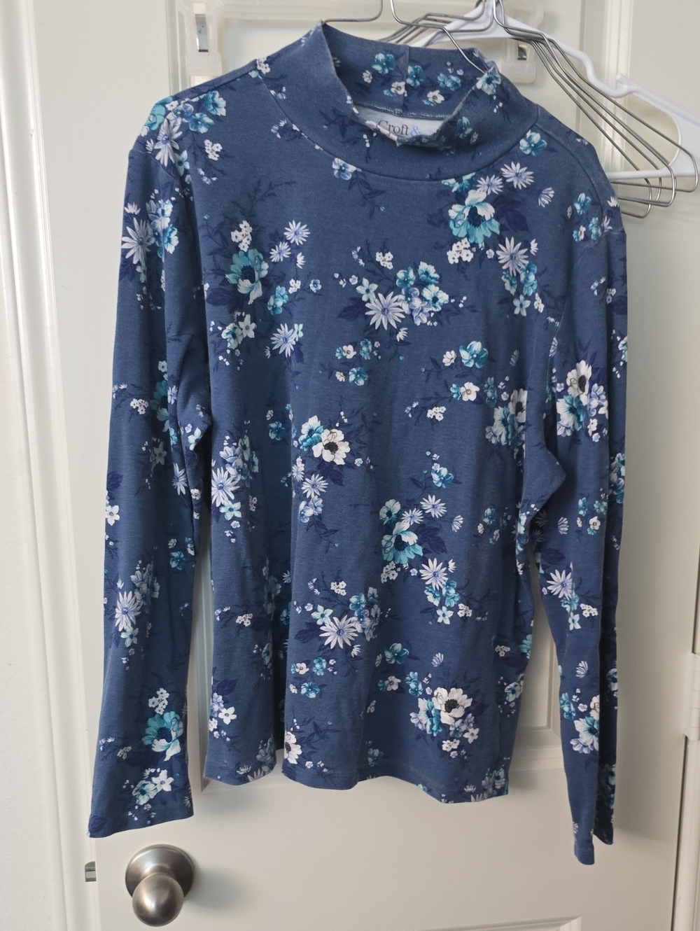croft & barrow Navy Floral Mock Neck Sweater